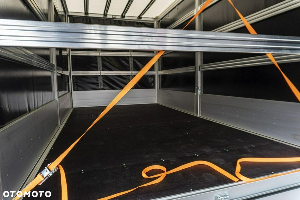 Volkswagen Crafter - 19