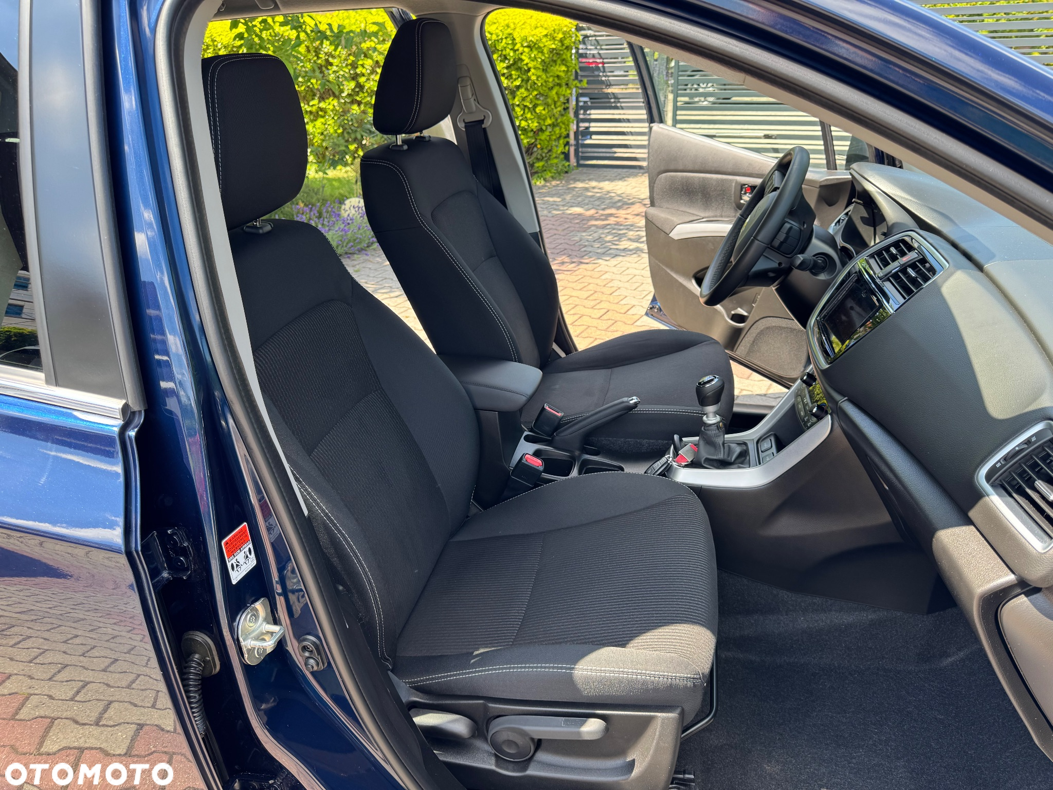 Suzuki SX4 S-Cross 1.4 T Premium - 25