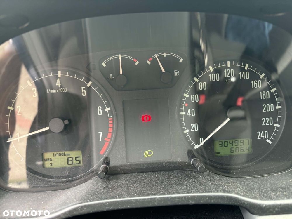 Skoda Octavia 1.8T SLX - 9