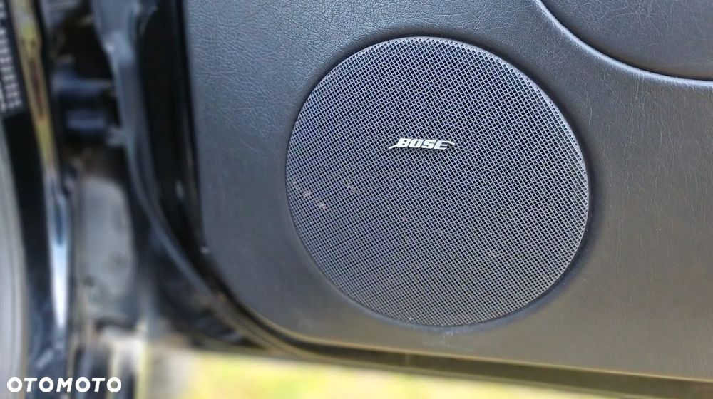 Mercedes-Benz ML - 12