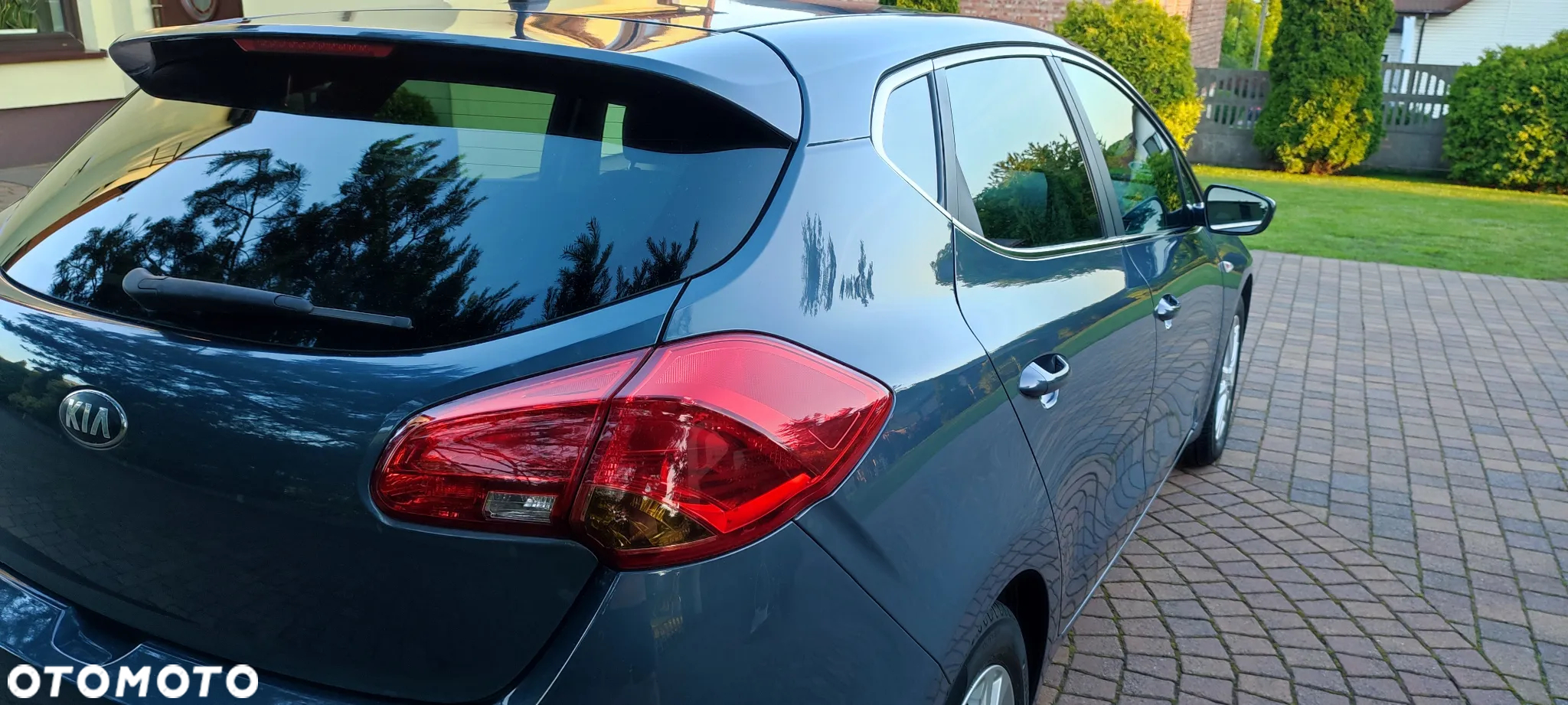 Kia Ceed 1.4 CVVT Dream Team Edition - 10