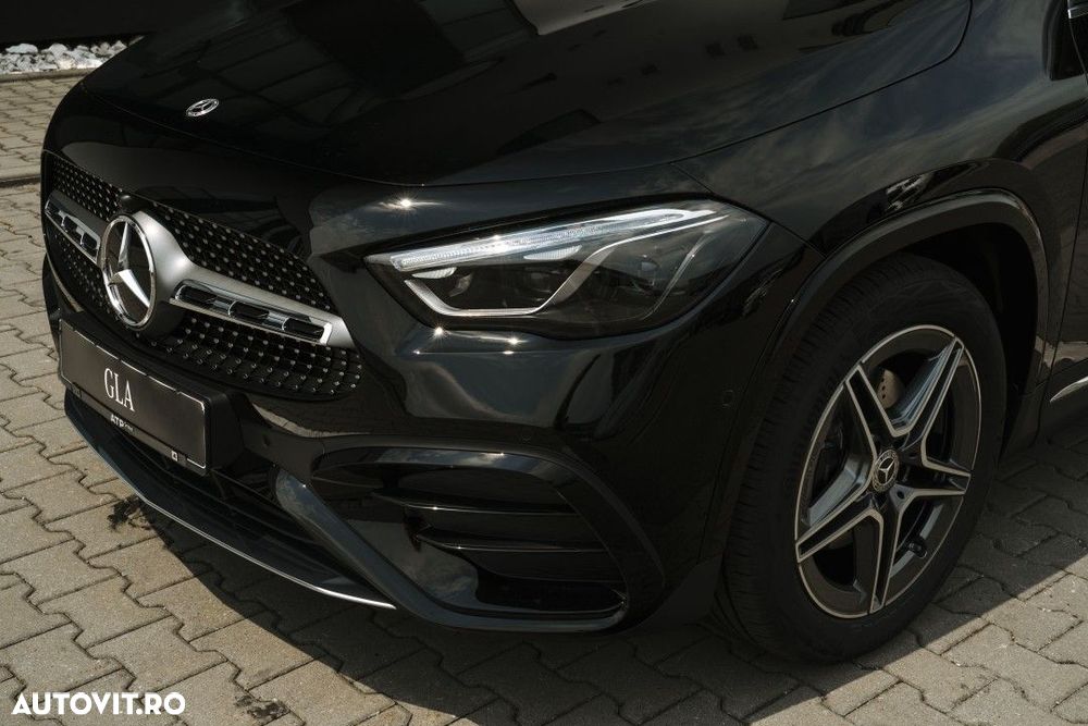 Mercedes-Benz GLA 220 d 4MATIC Aut. - 35