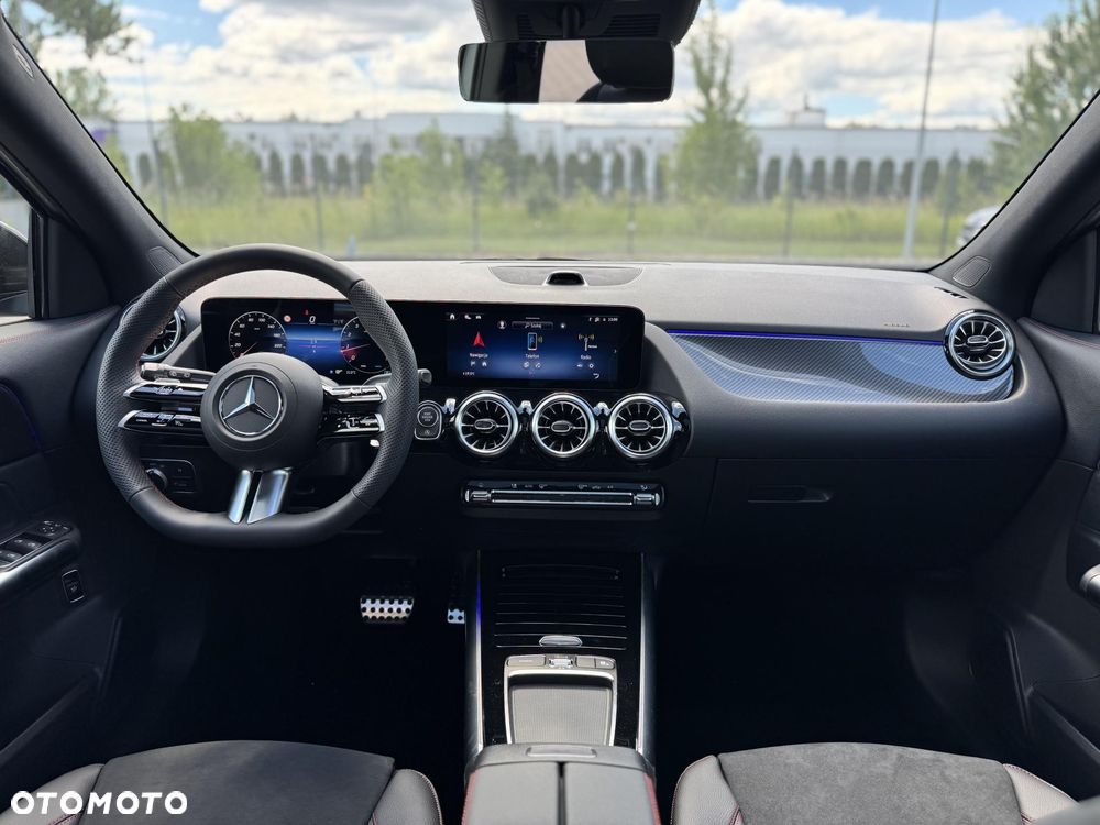 Mercedes-Benz GLA 200 mHEV AMG Line 7G-DCT - 14