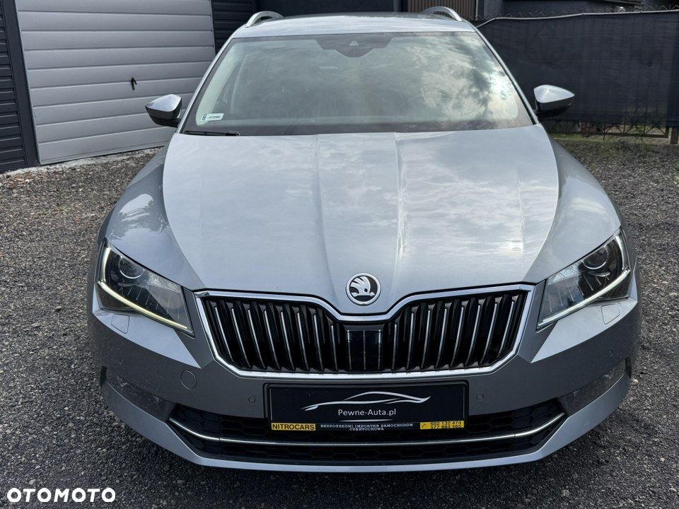 Skoda Superb 2.0 TSI L&K DSG - 4