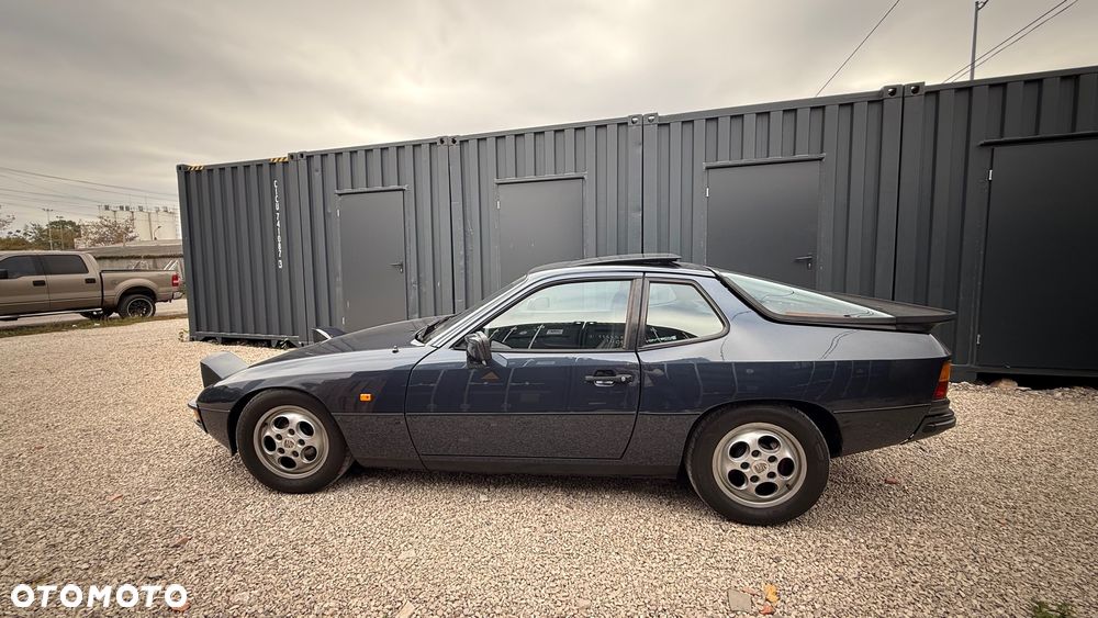 Porsche 924 S - 17