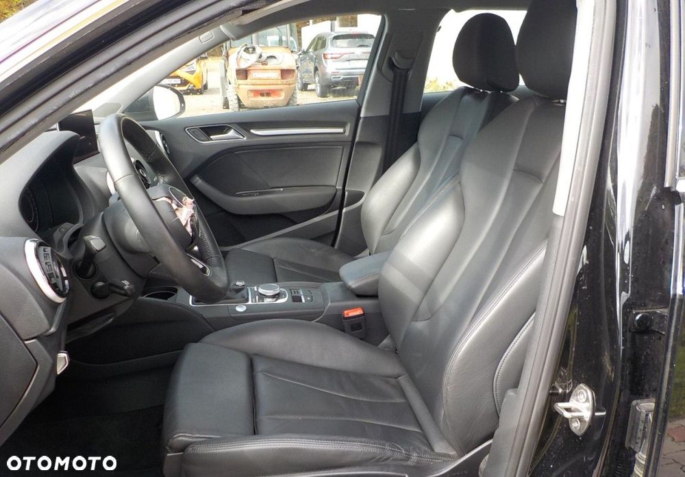 Audi A3 Sportback - 31