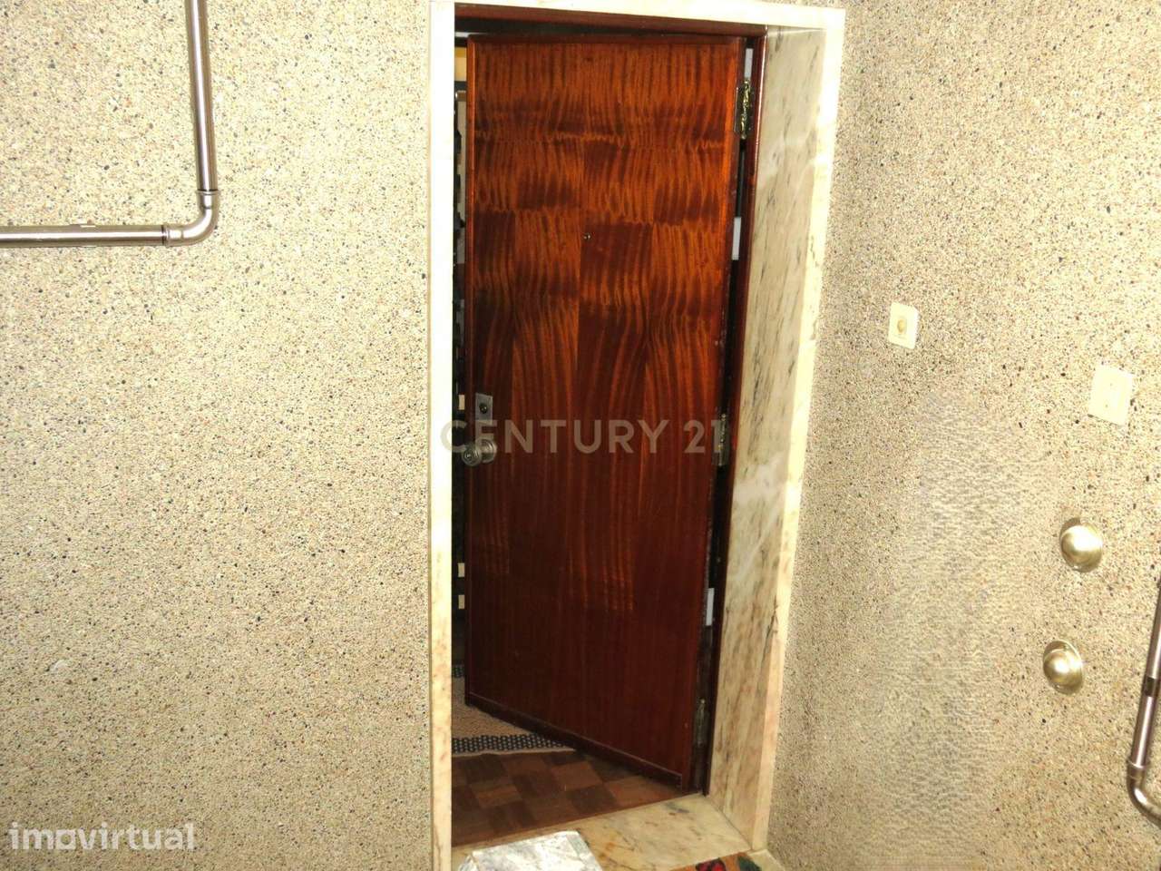 ✨ Oportunidade em Rio de Mouro – Apartamento T3 com Arrecadação ✨ - Grande imagem: 5/41