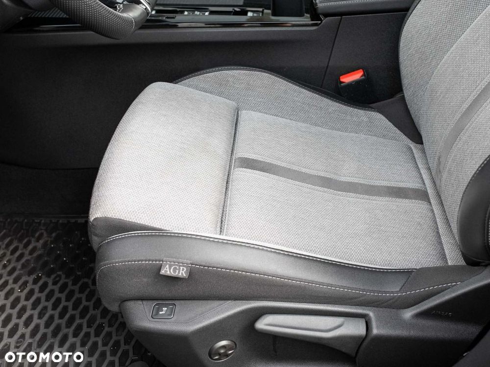 Opel Astra 1.2 T Elegance S&S - 11