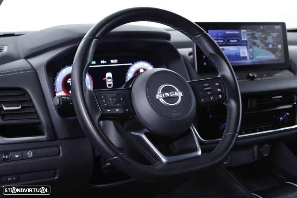 Nissan Qashqai 1.3 DIG-T N-Connecta LED - 22