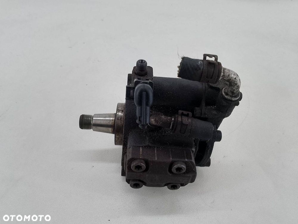 POMPA WTRYSKOWA SKODA FABIA II LIFT 03L130755E 1.6 TDI - 5