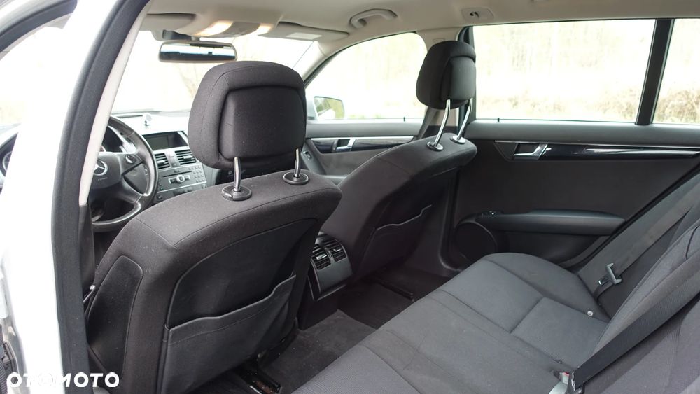 Mercedes-Benz Klasa C 200 CDI Classic - 9