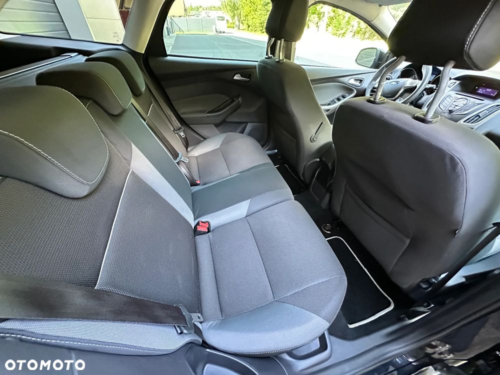 Ford Focus 1.6 Edition Start - 22