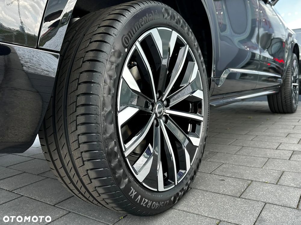 Volvo XC 90 B5 B AWD Plus Dark - 11