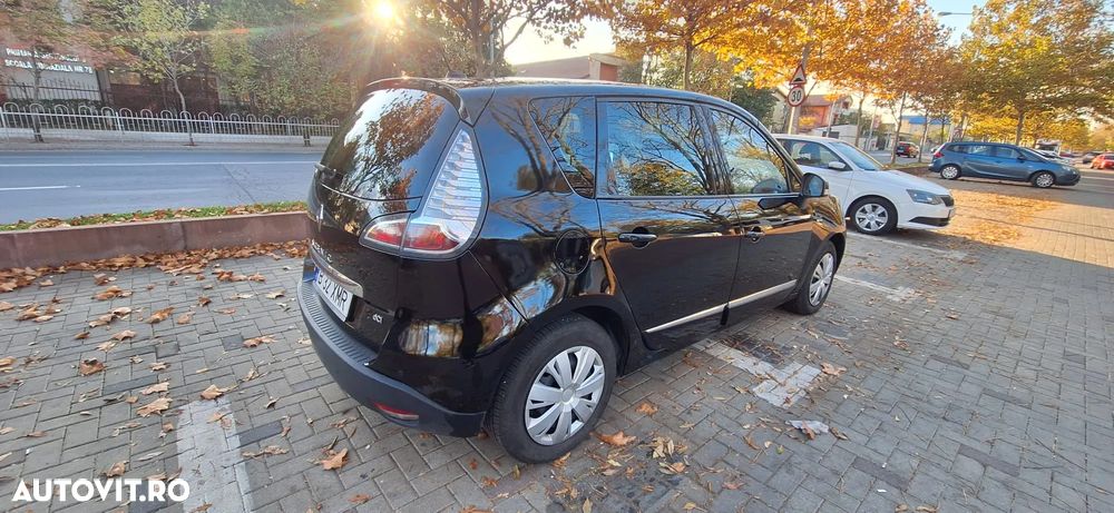 Renault Scenic - 3