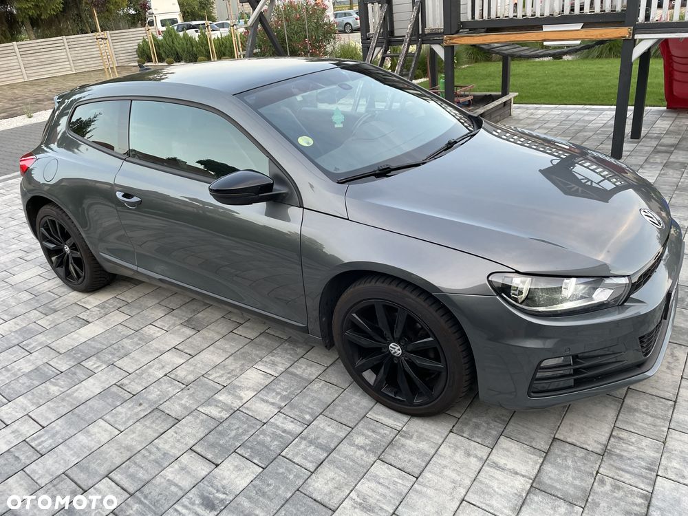 Volkswagen Scirocco 2.0 TDI Blue Motion Technologie Club - 4