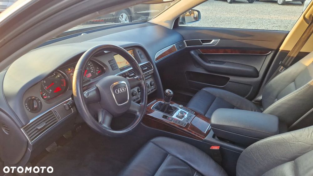 Audi A6 Limousine 2.4 - 16
