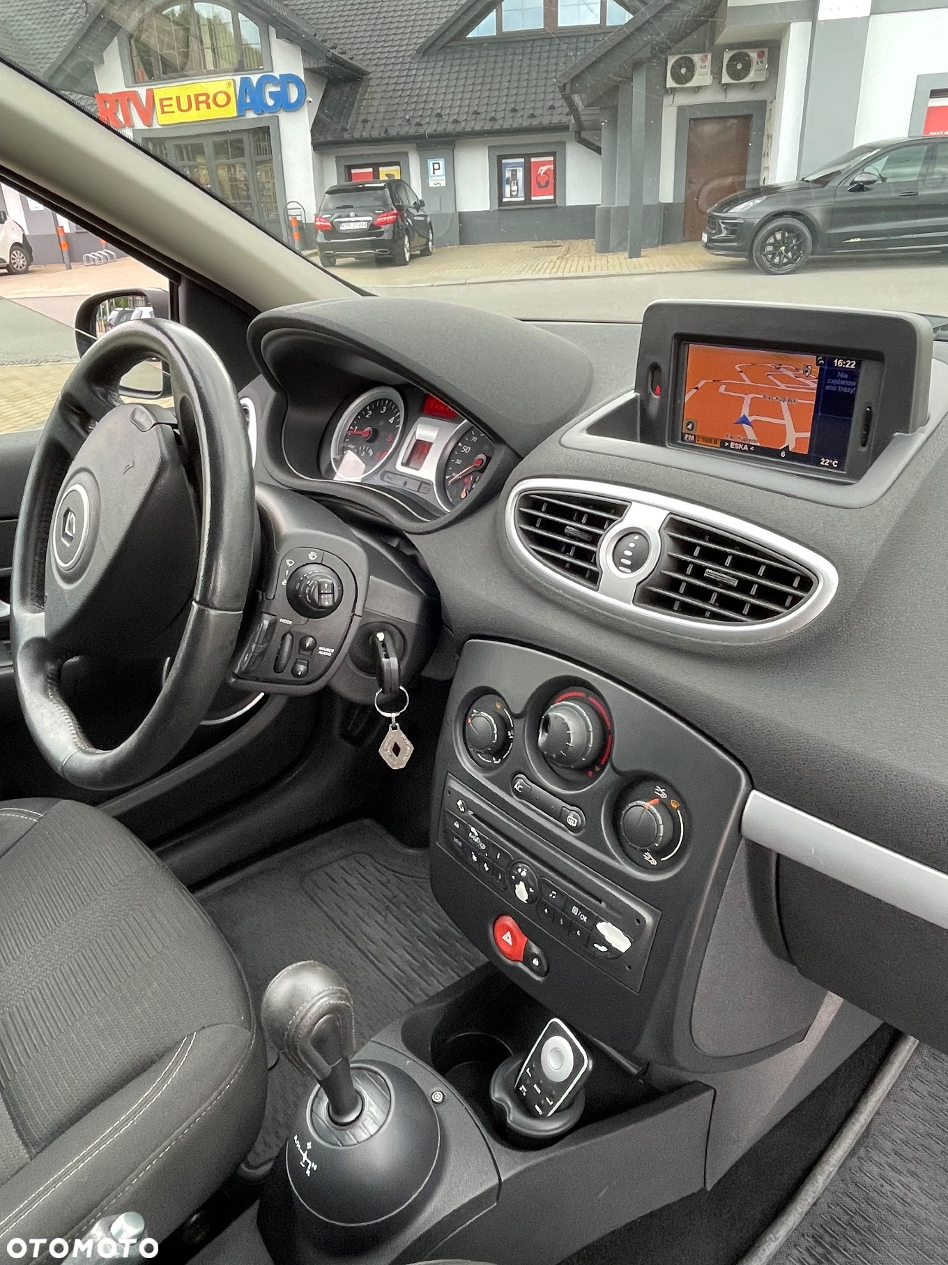 Renault Clio - 15