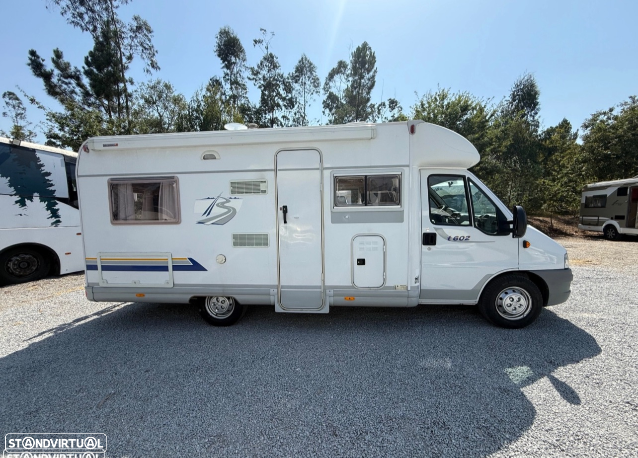 Burstner T-Modelo - 2