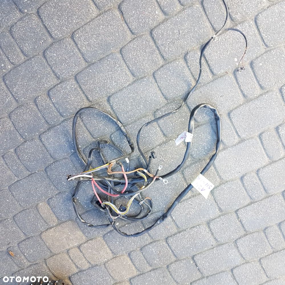 Kostka kość wtyk stacyjki wiązka elektryka instalacja MERCEDES W201 W202 W124 W126 dużo częsci 124 - 28