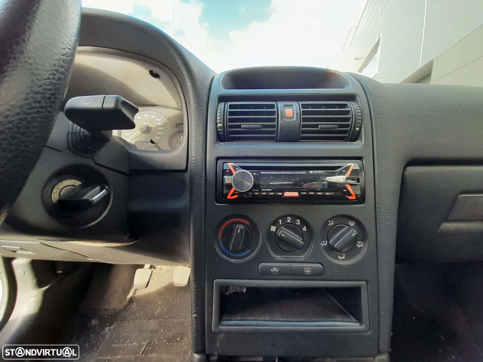 Opel Astra - 8