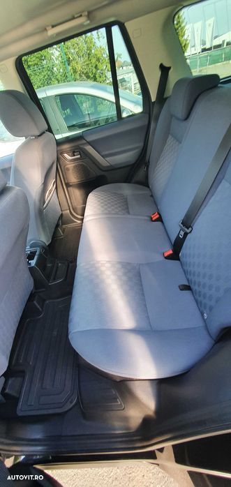 Land Rover Freelander 2.2 TD4 SE - 16