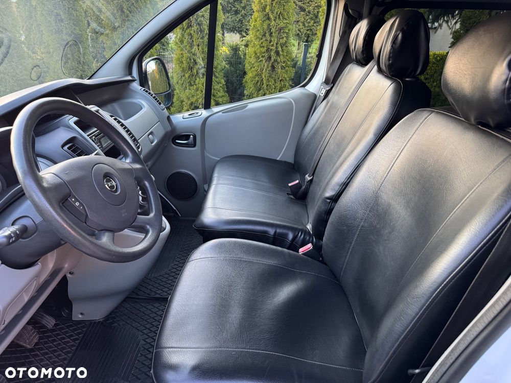 Opel Vivaro - 15