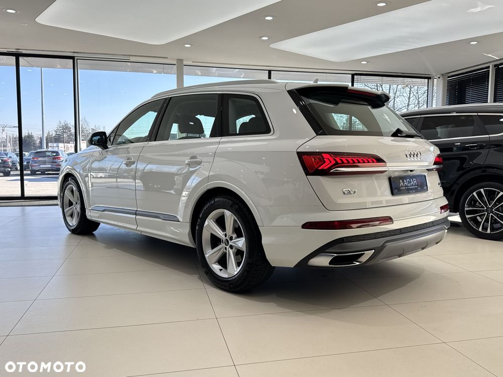 Audi Q7 - 3