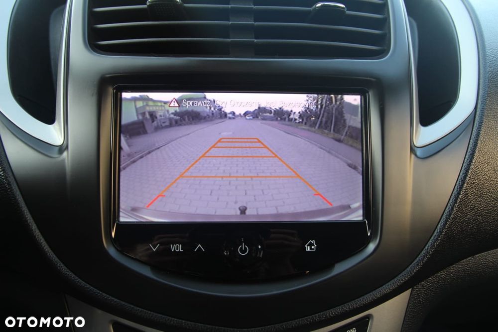 Chevrolet Trax 1.7 D LTZ - 23