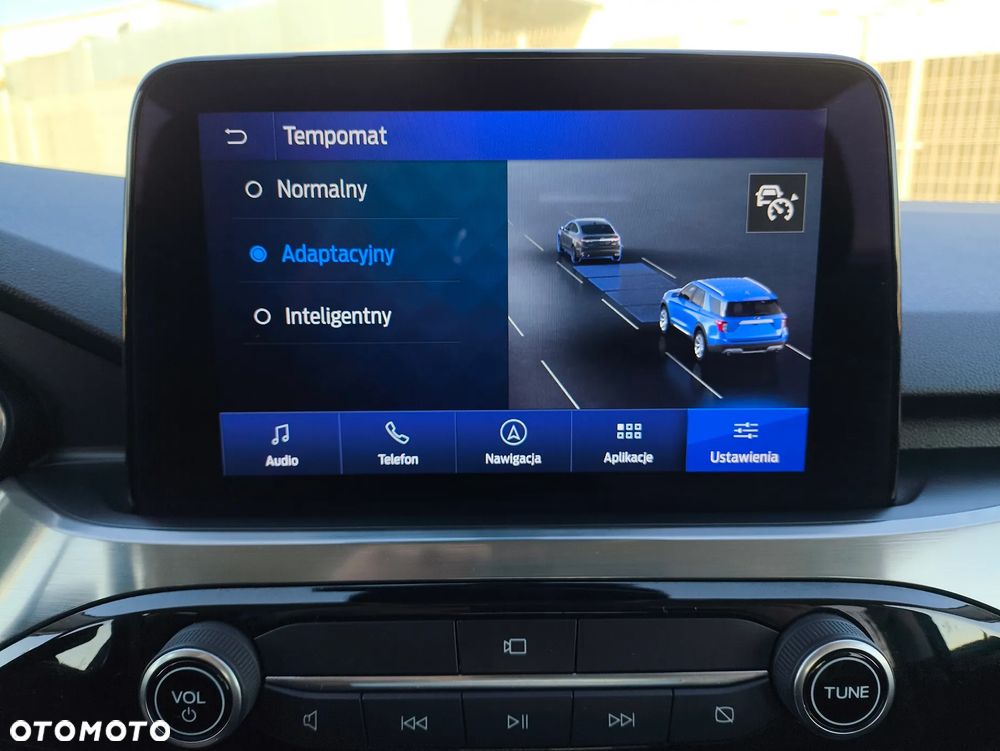 Ford Kuga 2.0 EcoBlue 4x4 TITANIUM X - 26