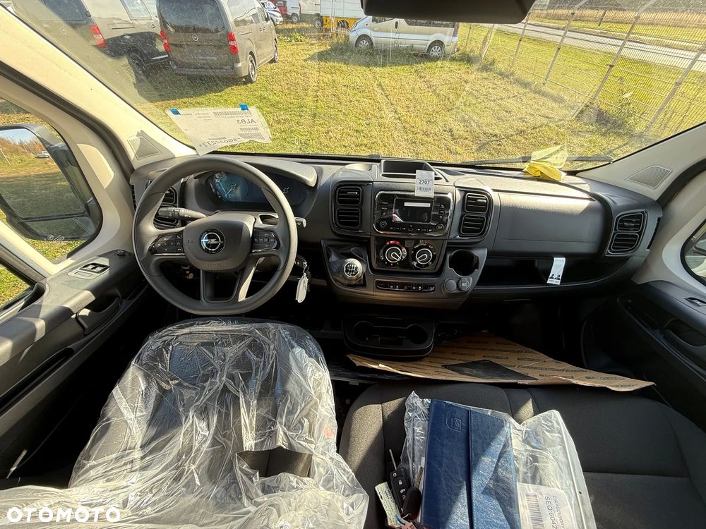 Opel Movano - 5
