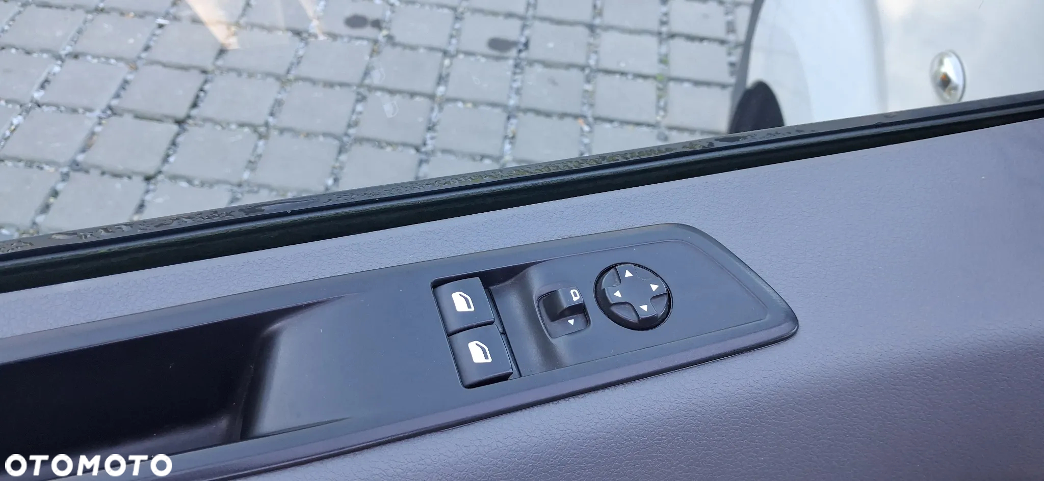 Opel Vivaro - 14