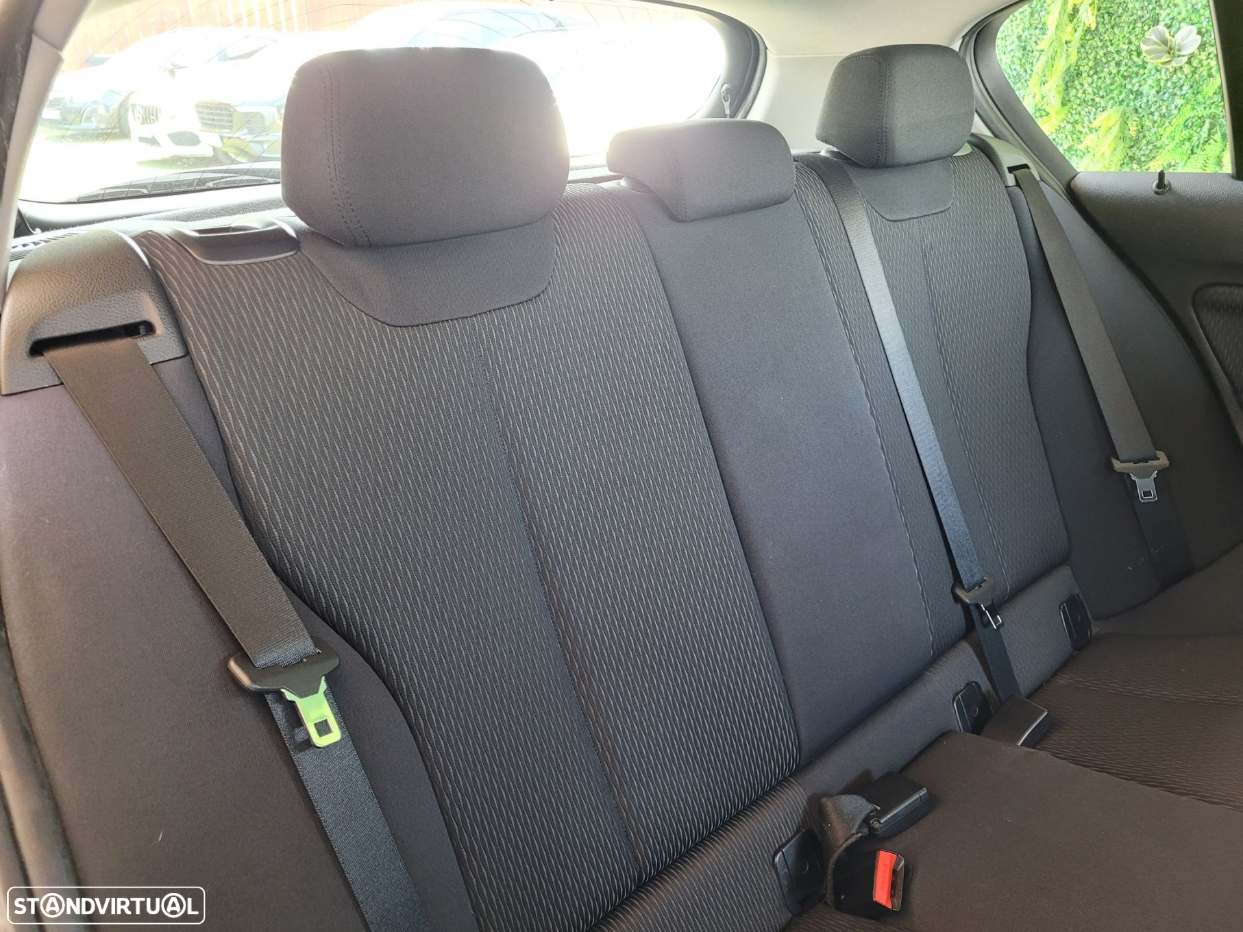 BMW 116 d EDynamics Line Urban - 18