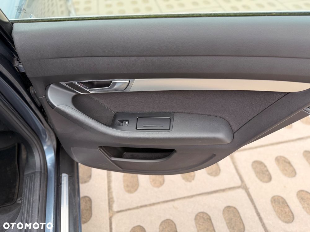 Audi A6 Avant 2.0 TFSI multitronic - 16