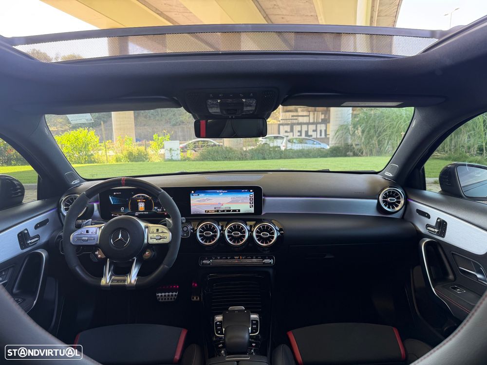 Mercedes-Benz A 45 AMG S 4Matic+ Speedshift DCT 8G Line Premium - 11