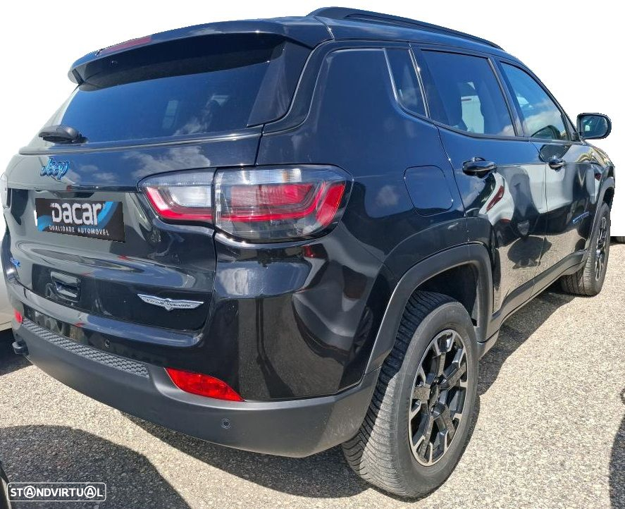 Jeep Compass 1.3 TG 4Xe Trailhawk - 3