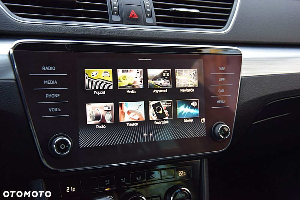 Skoda Superb 2.0 TDI Ambition DSG7 - 25