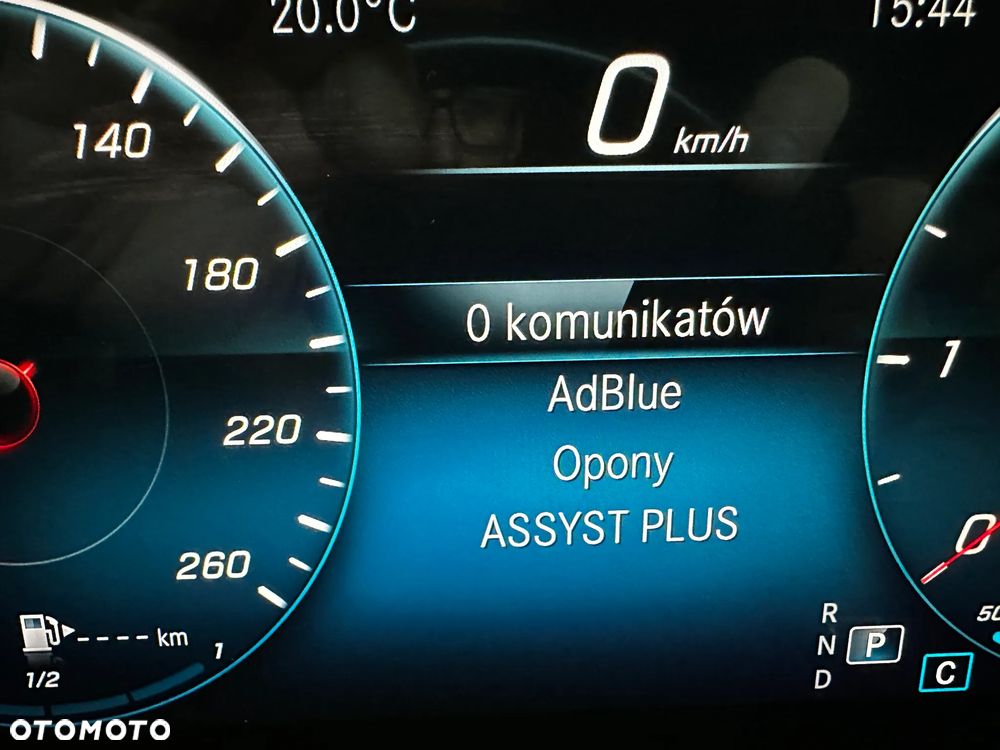 Mercedes-Benz GLE 300 d 4-Matic - 24
