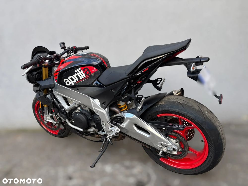Aprilia Tuono - 4