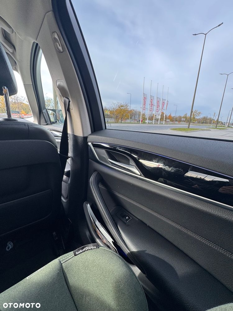 BMW Seria 5 530i Sport Line sport - 11