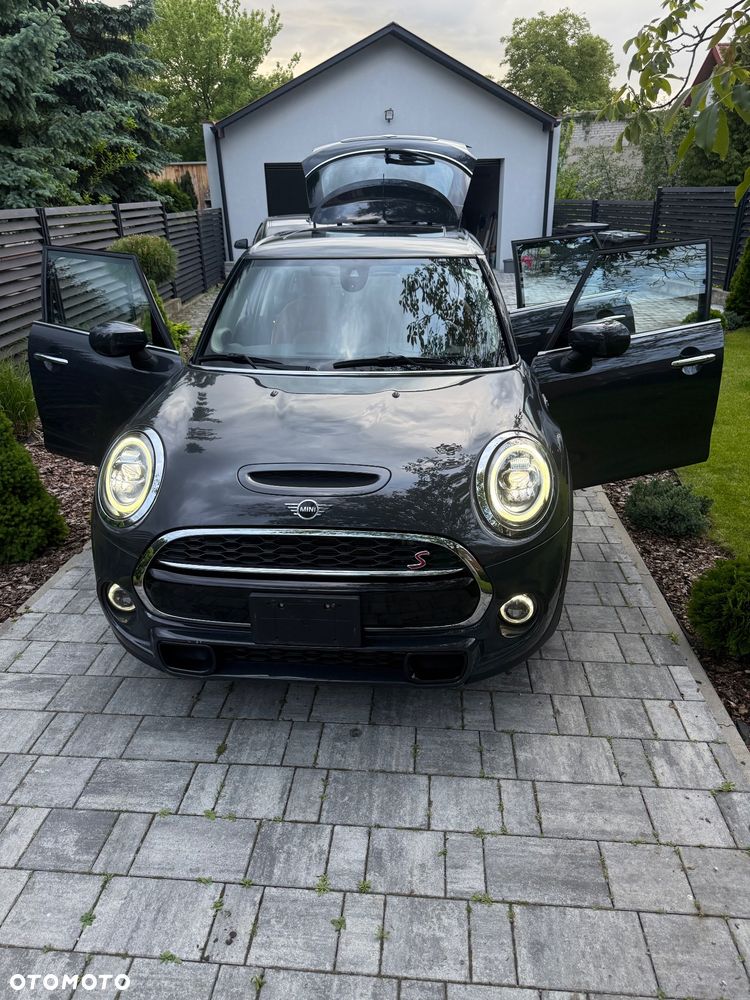 MINI Cooper S - 1