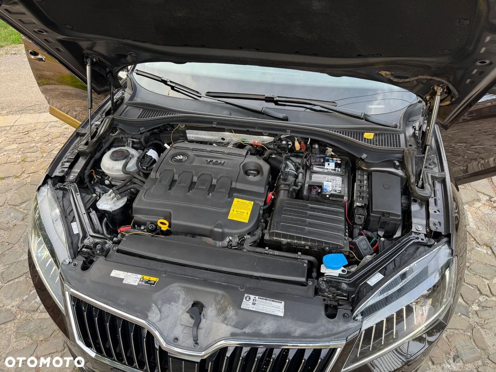 Skoda Superb 2.0 TDI 4x4 DSG Premium Edition - 36