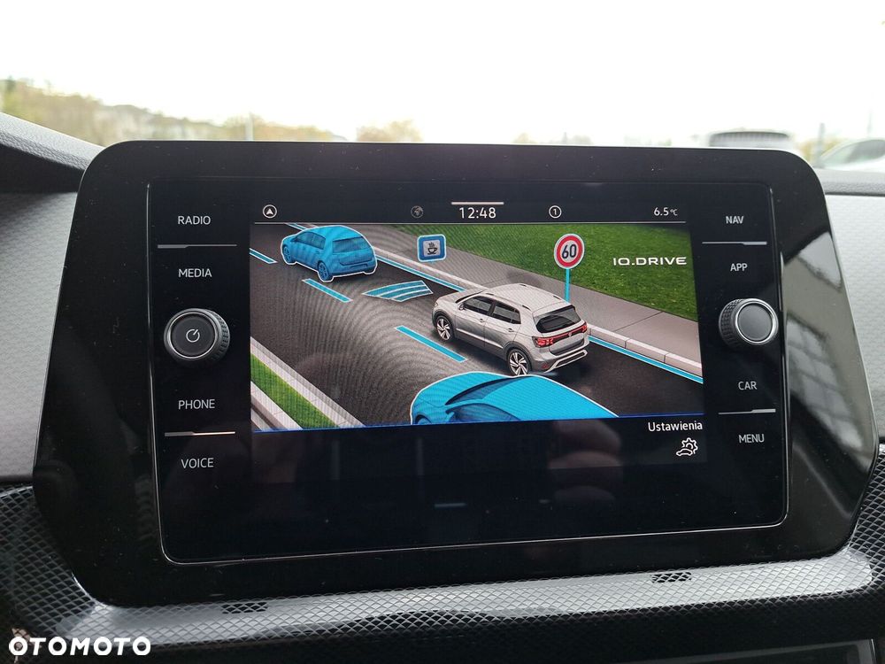 Volkswagen T-Cross 1.0 TSI Life Plus - 27
