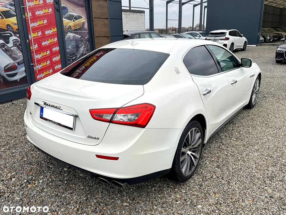 Maserati Ghibli Essence - 4