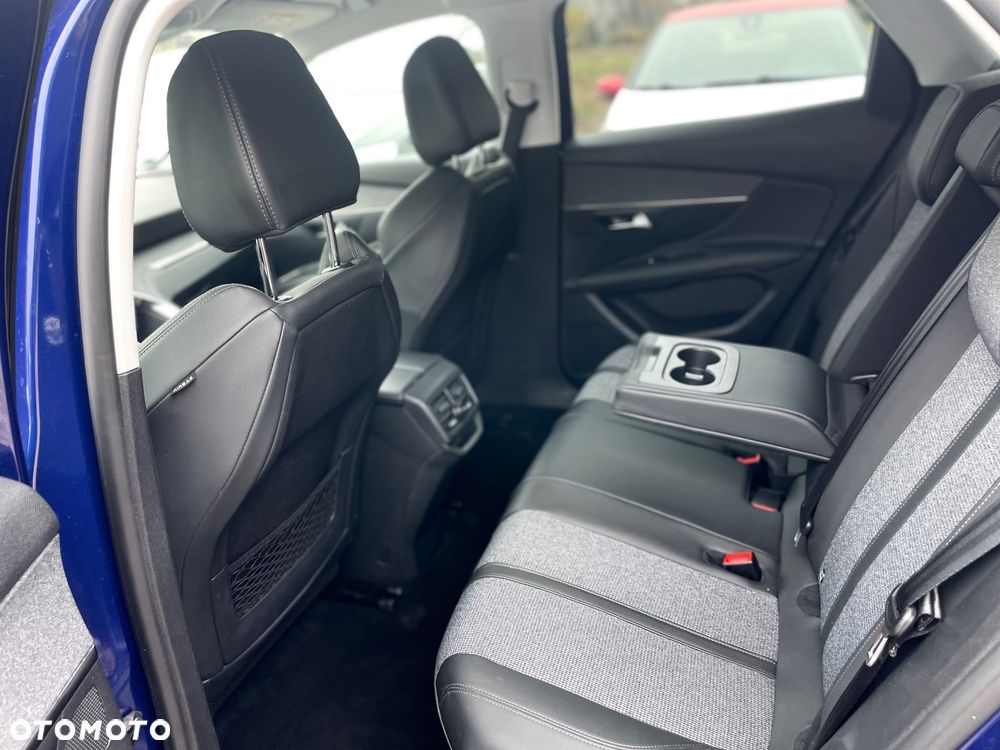 Peugeot 3008 - 11