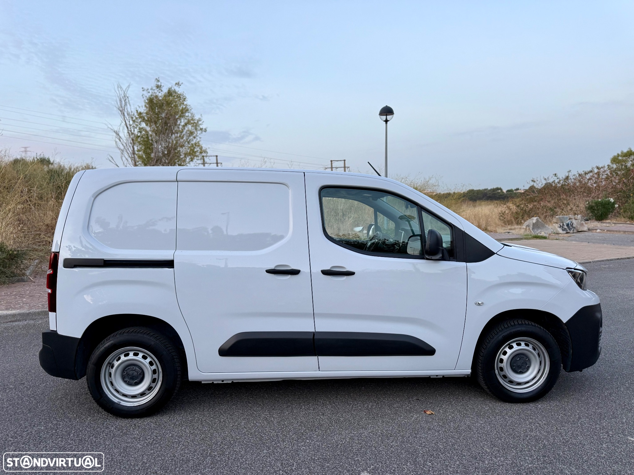 Peugeot Partner - 9
