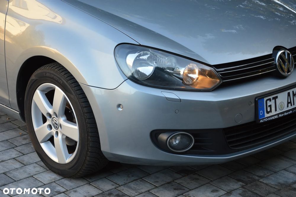 Volkswagen Golf - 10