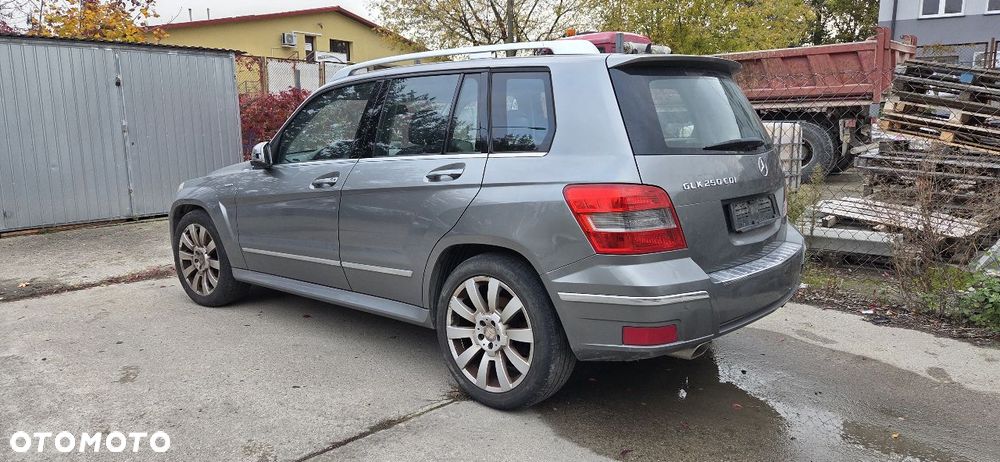 Mercedes-Benz GLK - 8
