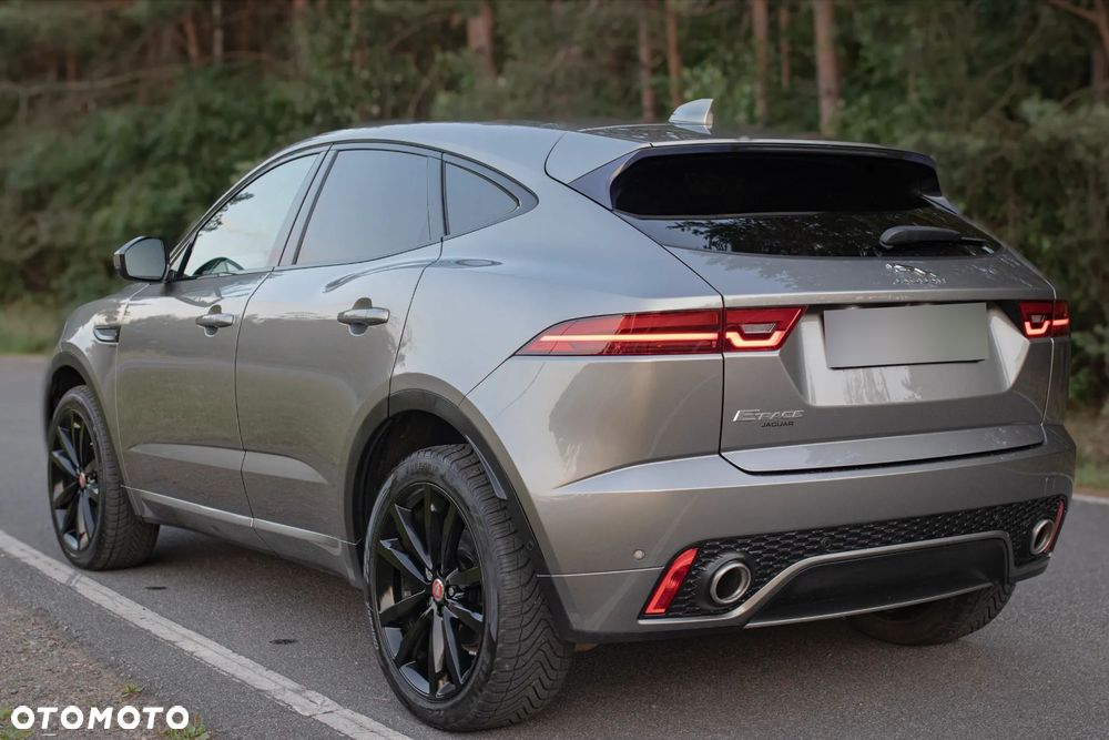 Jaguar E-Pace D150 AWD R-Dynamic - 18