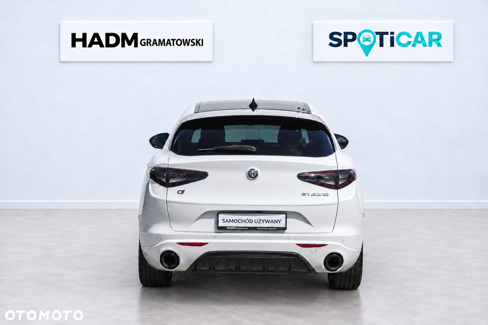 Alfa Romeo Stelvio 2.0 Turbo Tributo Italiano Q4 - 7