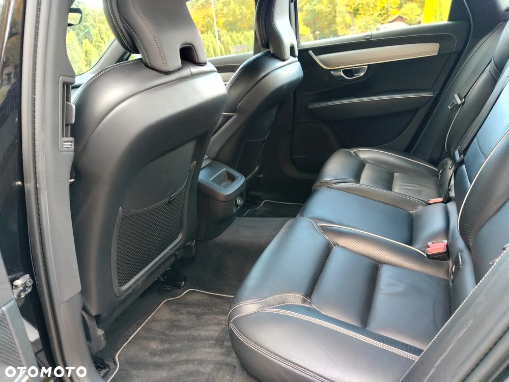 Volvo S90 D3 R-Design - 12